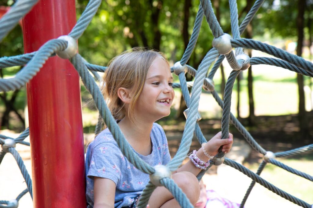 επαγγελματίας nanny για μόνιμη απασχόληση