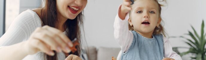 Πώς να επιλέξετε την κατάλληλη νταντά για την οικογένειά σας